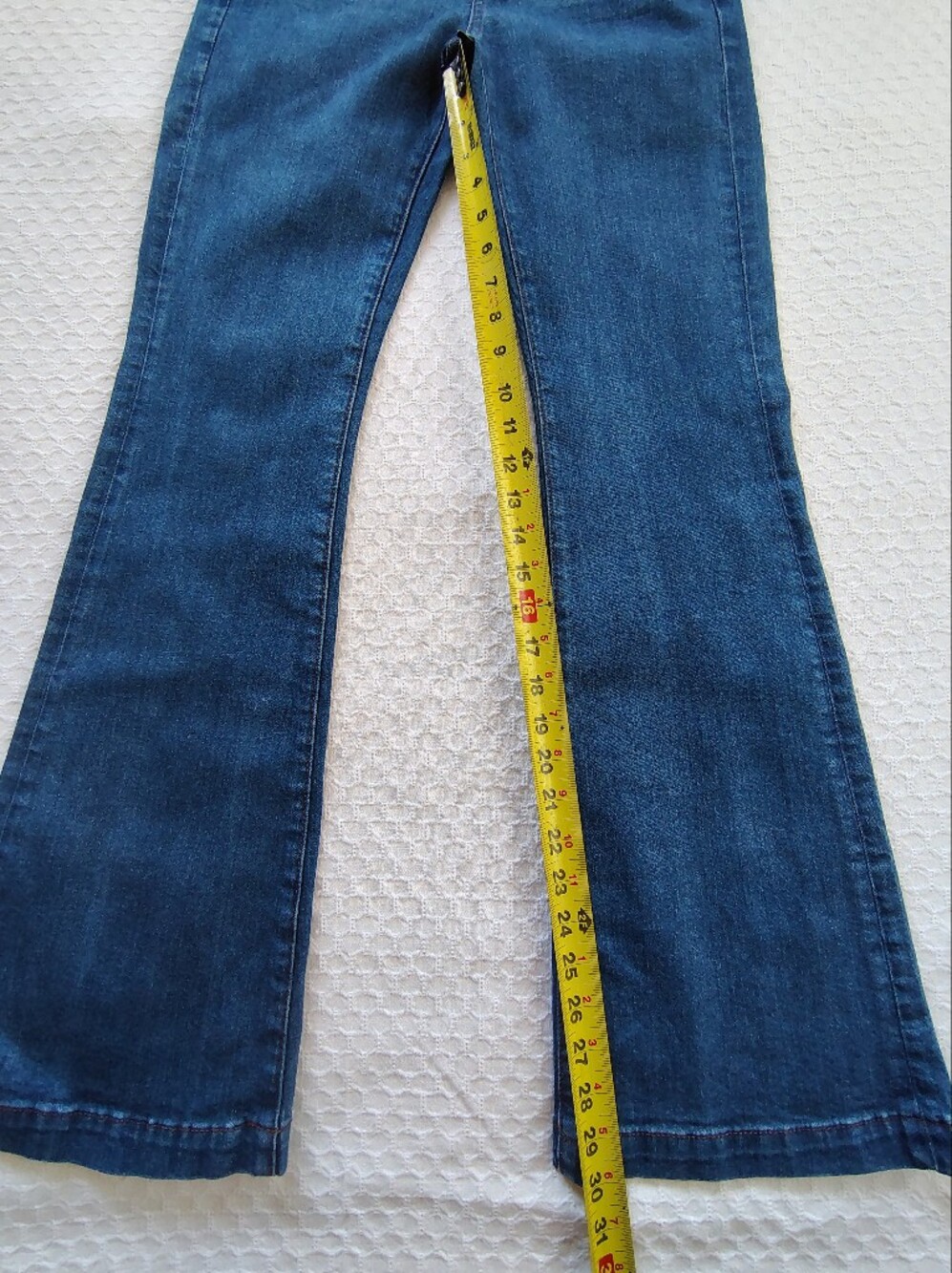 LOFT Women's High Rise Jeans - Dark Blue Size 25. - Picture 3 of 9
